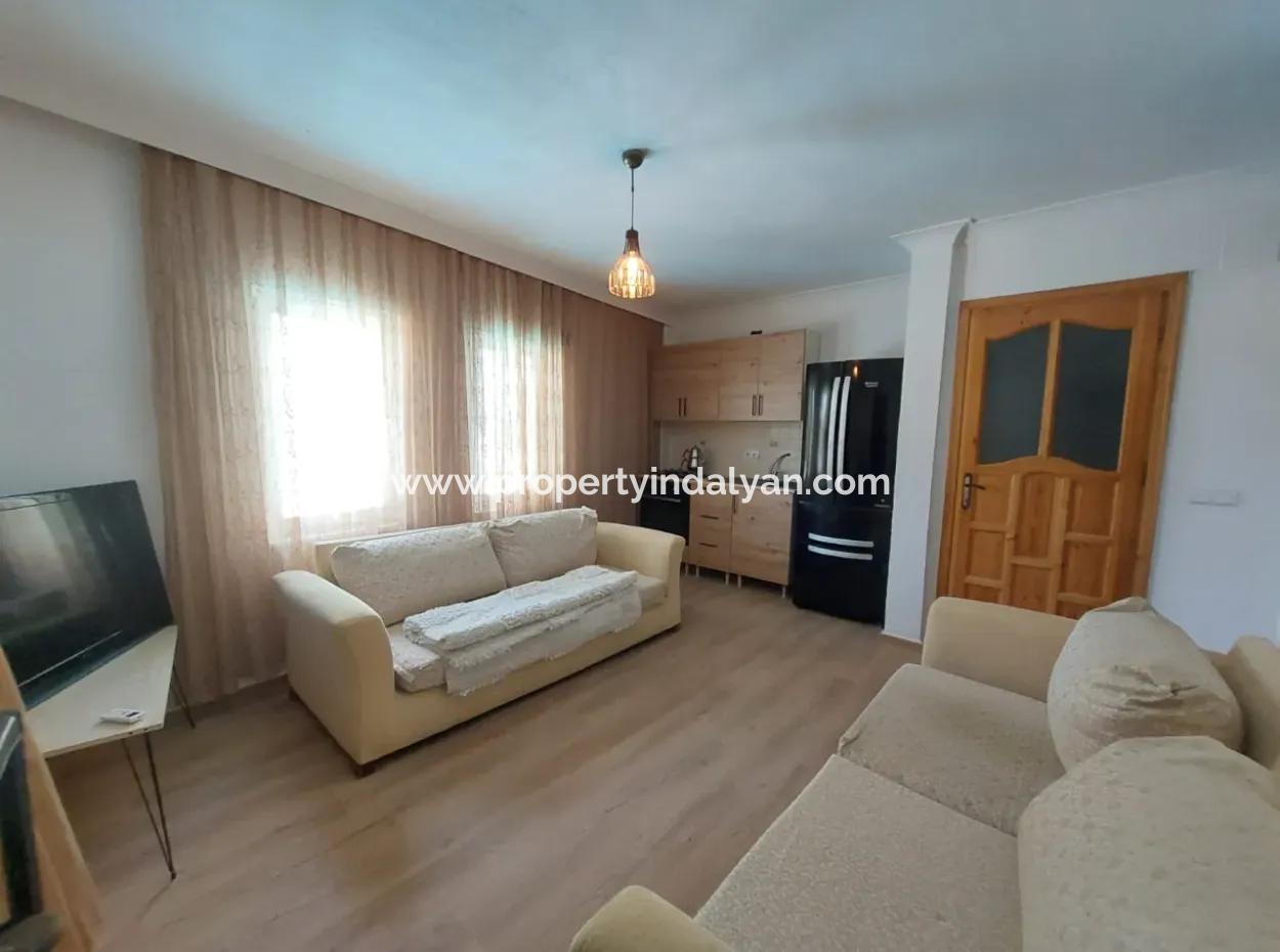 Mugla Dalyanda Yüzme Havuzlu 70M2, 2 + 1, Eşyalı Giriş Kat Daire Satılık