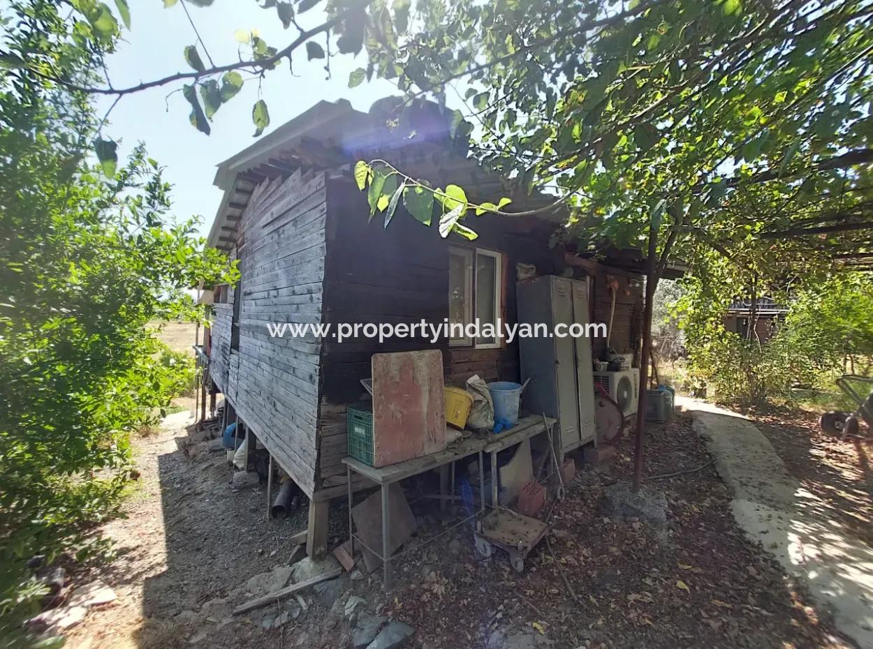 Ortaca Eskiköyde 2.500M2 Hazine Arazisinde Numaratajı Olan Bina İle Devren Satılık