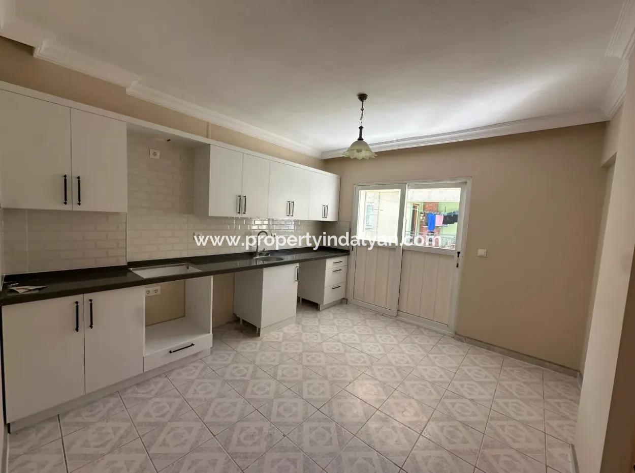 Ortaca Merkezde 3+1 Kapalı Mutfak Daire Kiralık