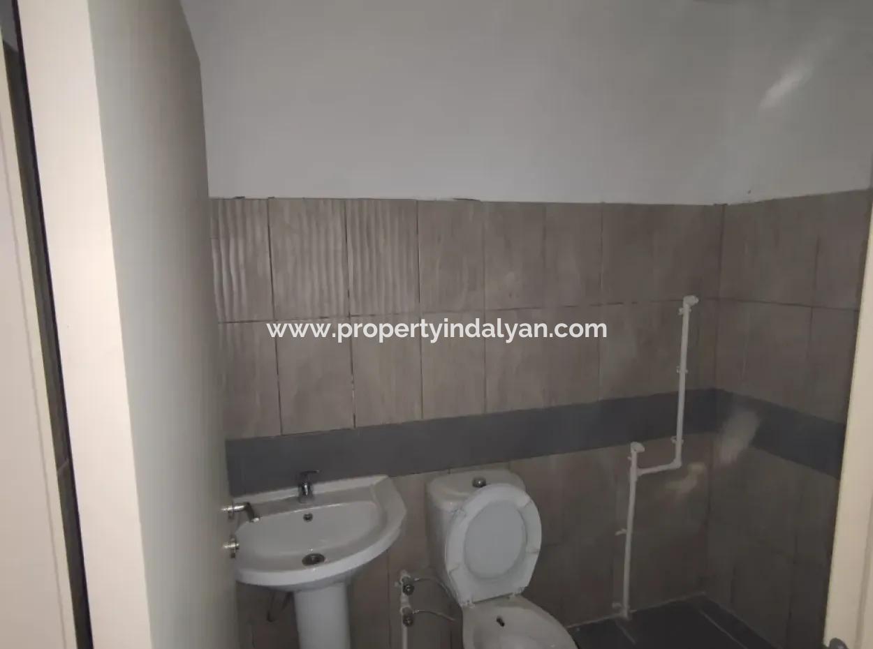 Ortaca Merkezde 50 M² Stüdyo Tipi Depo – Acil Satılık