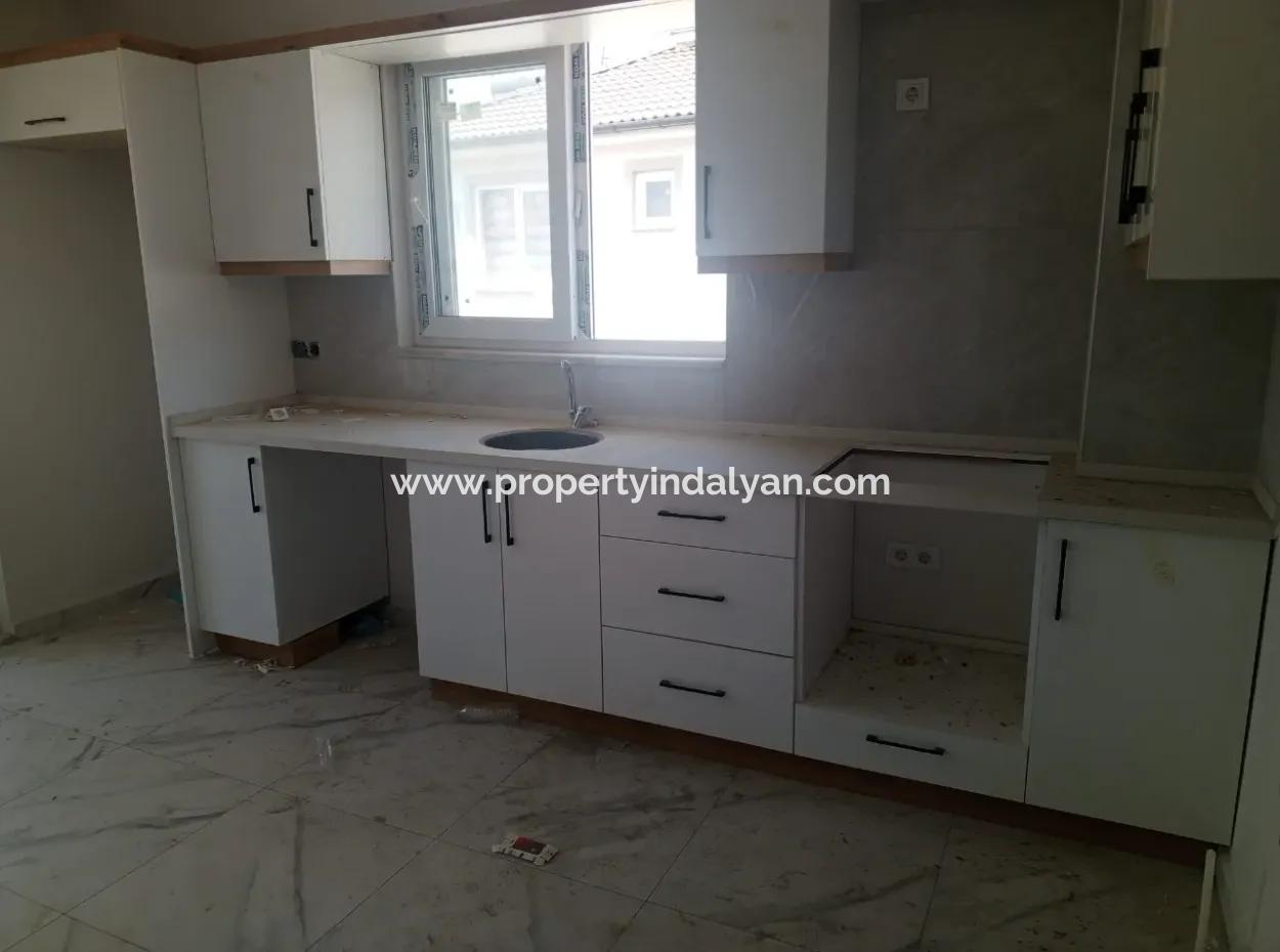 Ortaca Karaburun Da 3+1 Kapalı Mutfak Daire Kiralık