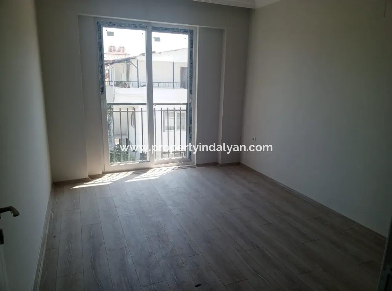 Ortaca Karaburun Da 3+1 Kapalı Mutfak Daire Kiralık
