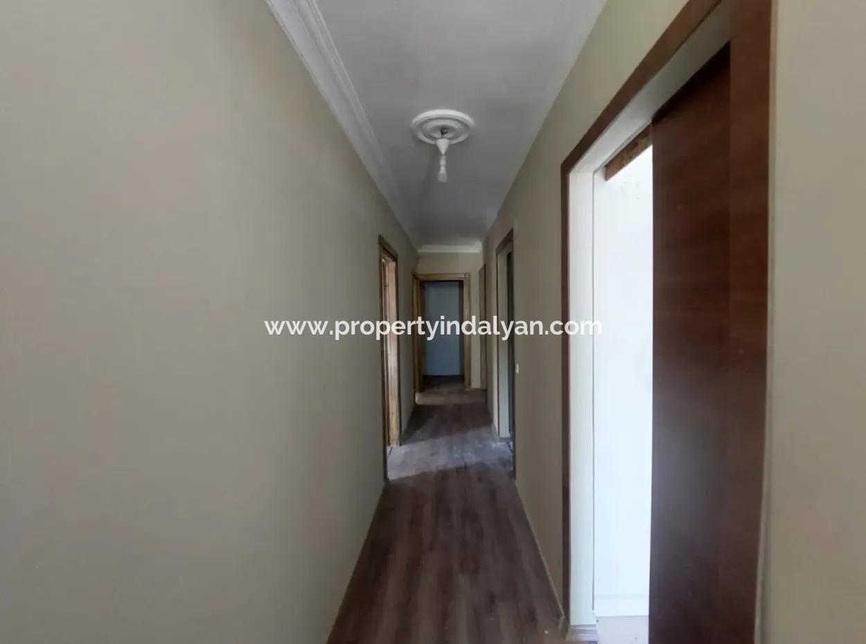 Muğla  Ortaca  Okçular Dalyan Karayoluna Sıfır Konumda Ticaretin Kalbinde Fırsat Dükkan Kiralık!