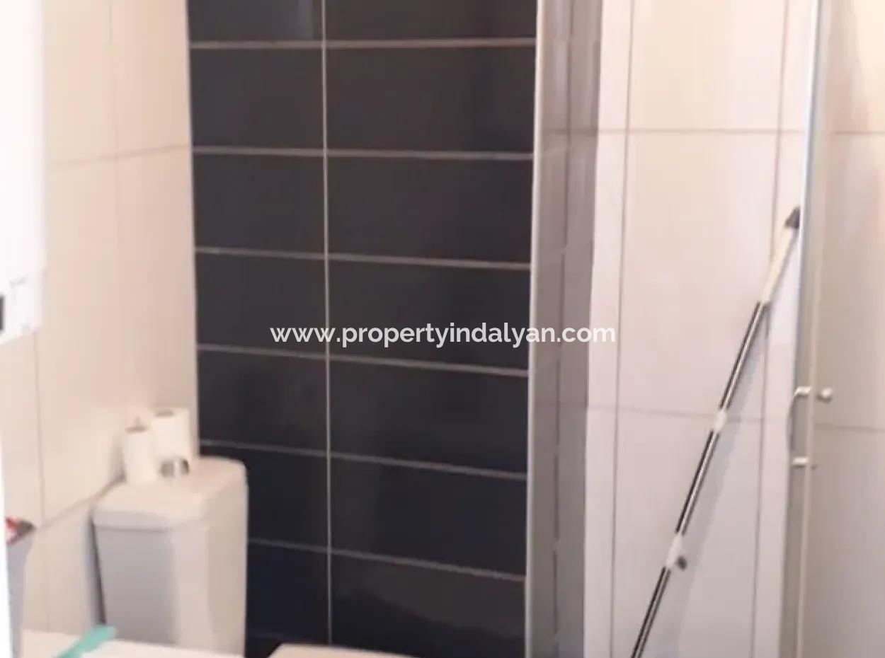 İzmir Çeşme Sakaryada  2+1 Satılık Veya Takas Daire.