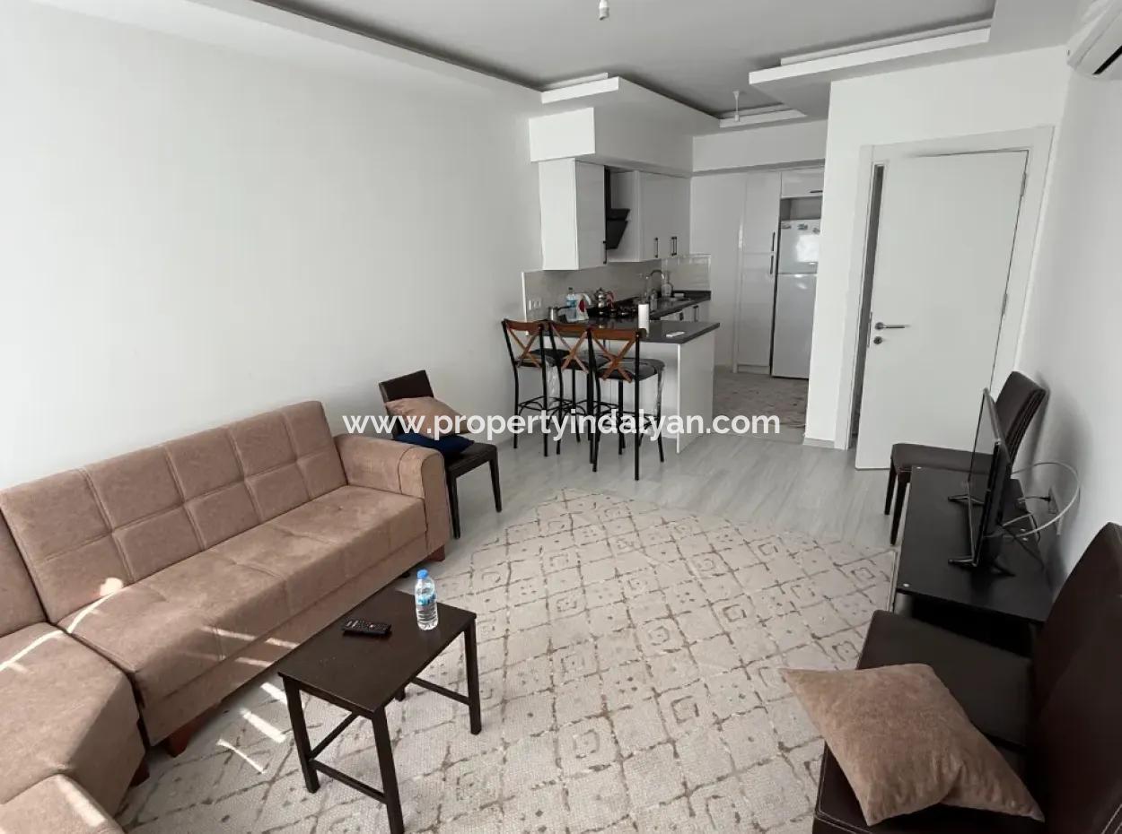 Ortaca Merkezde 1+1 70M2 Ful Eşyalı Daire Satılık.