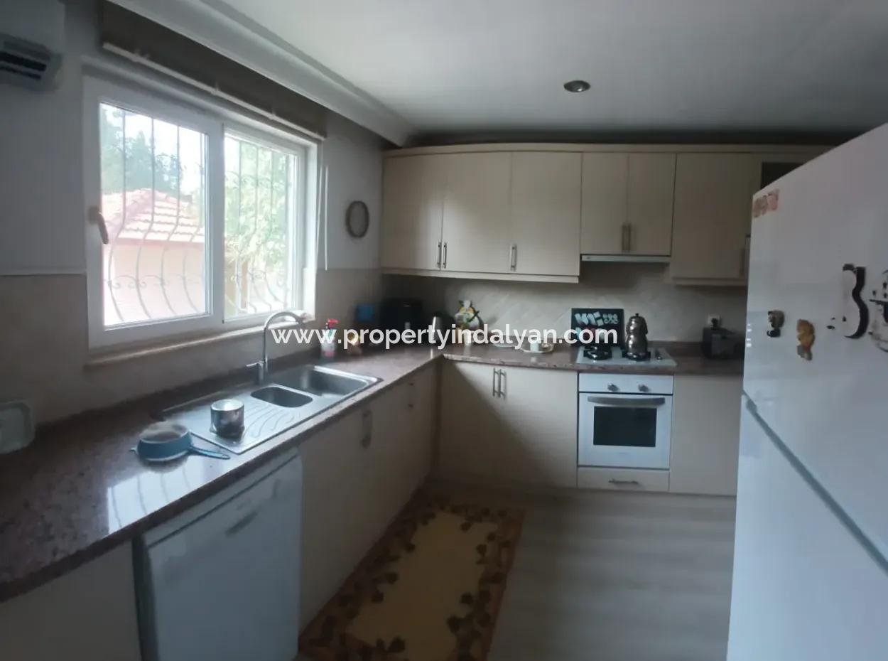 Dalaman Merkezde 780 M2 Arsa Da Havuzlu 3+1 Dubleks Villa Satılık