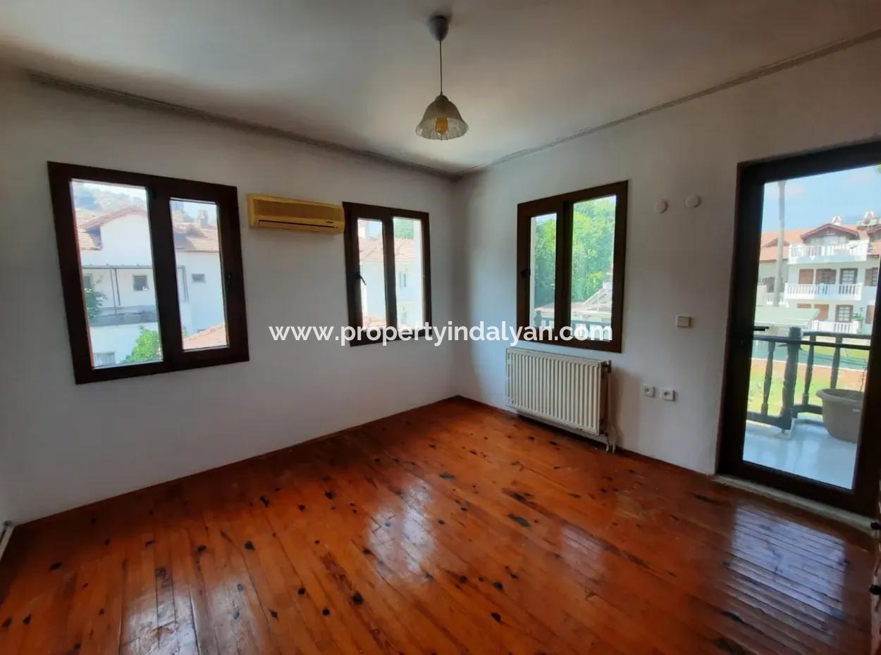 Muğla Ortaca Dalyan’da Yüzme Havuzlu 3+1, Ve  1+1 Eşyasız Villa Kiralık