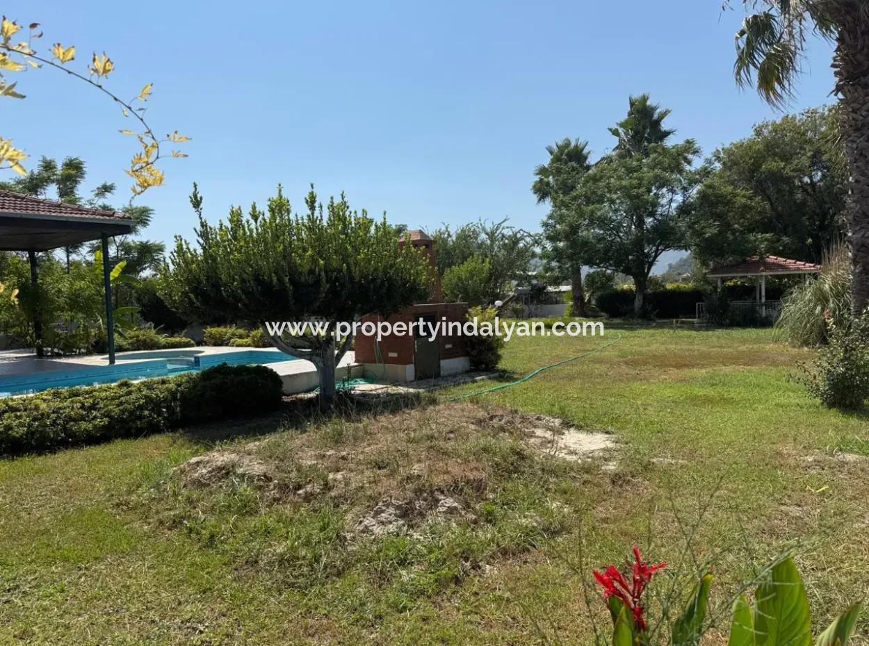 Ortaca, Dalyan 4.500M2 Arazide Yüzme  Havuzlu 3+1, 100 M2 Villa Satılık