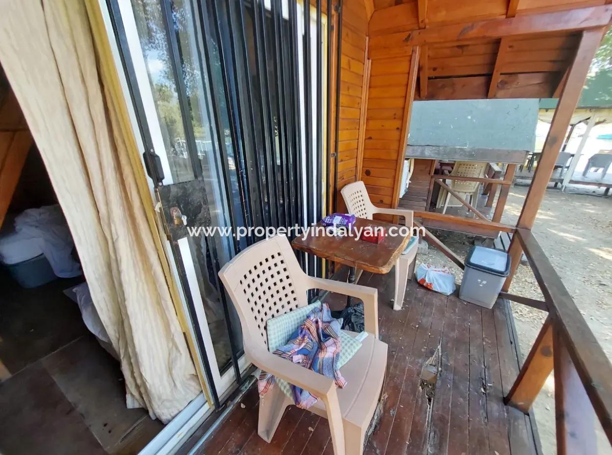 Dalyan’da Satılık 6 Adet Eşyalı & Klimalı Tiny House Bungalov – Yatırım Fırsatı