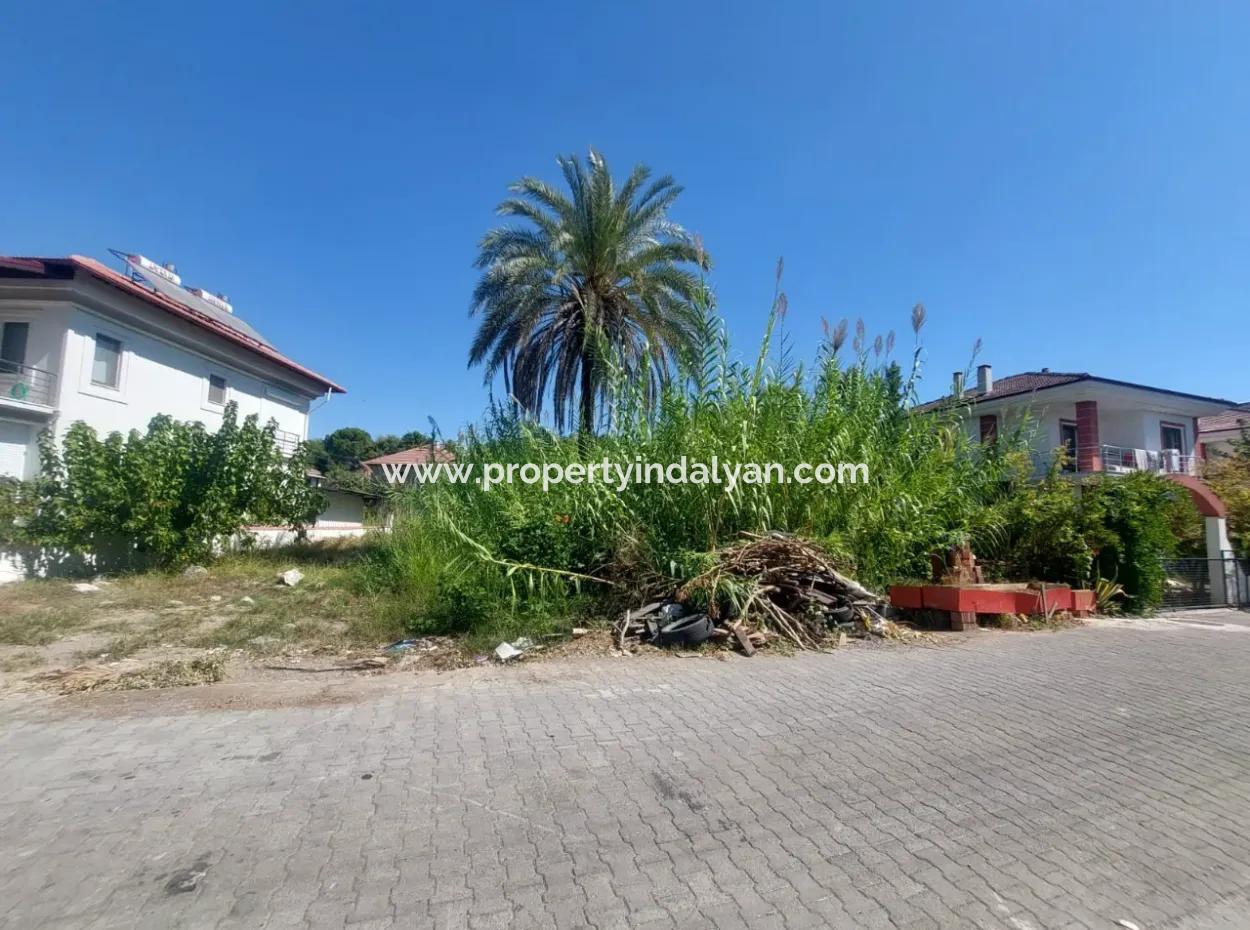 Köyceğizde Göle Yakın 850 M2, 25/50  Konut İmarlı Arsa Satılık