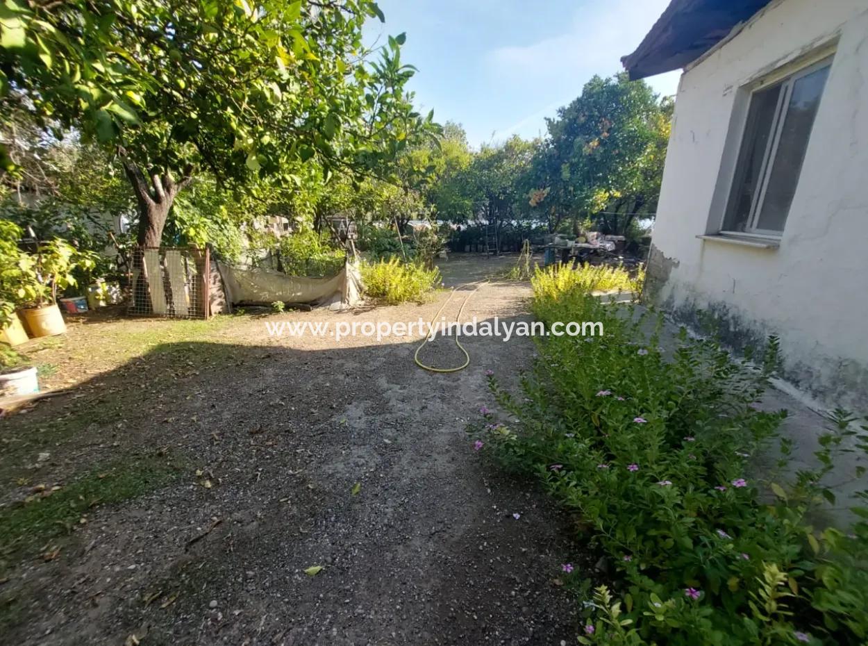 Köyceğiz Çandır Dalyan Kanalına Sıfır 865 M2 Ev Ve Restaurant  Satılık