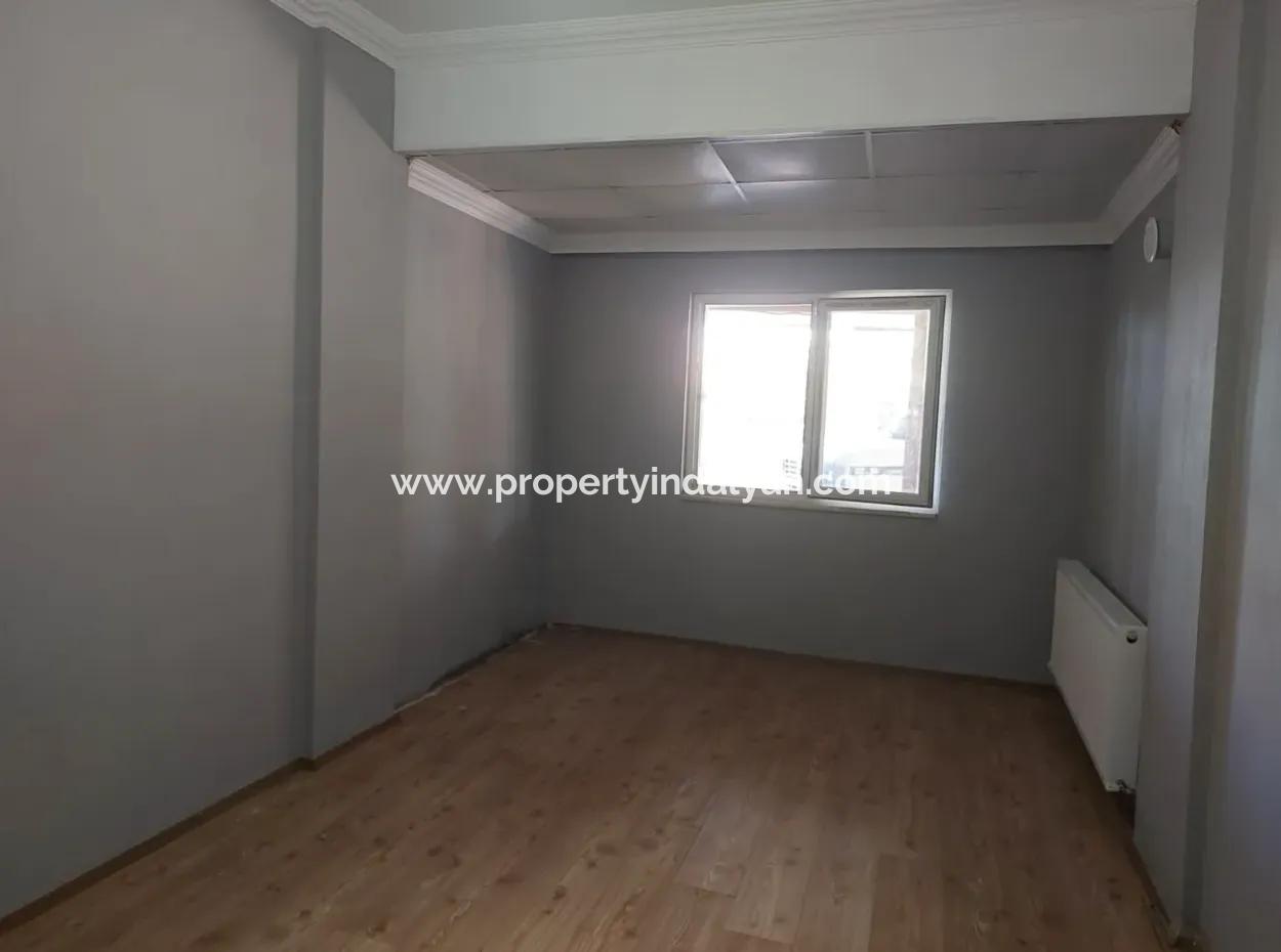 Muğla Ortaca Eskiköy De 80 M2, 1+1 Kaloriferli Bahçeli Kiralık Daire