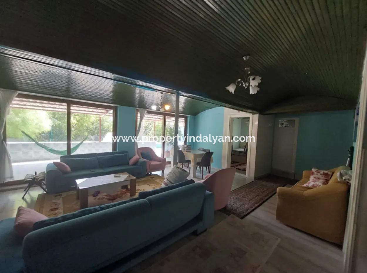 Muğla Ortaca Okçular’da Yüzme Havuzlu, Dağ Ve Doğa Manzaralı Müstakil Ev Satılık