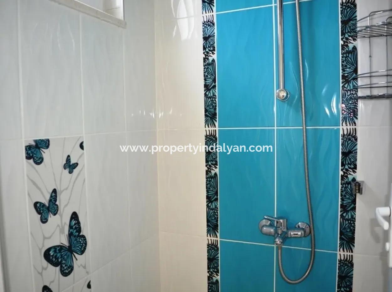 Ortaca Merkezde Bahçeli Müstakil Daire Kiralık