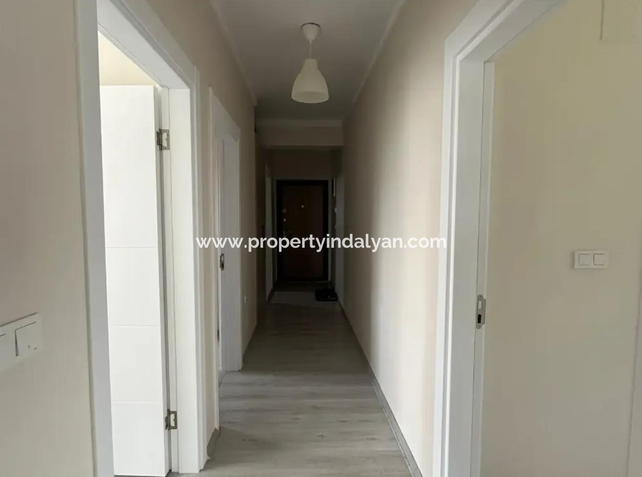 Ortacada 3+1 2. Kat Geniş Kullanışlı Daire Kiralık