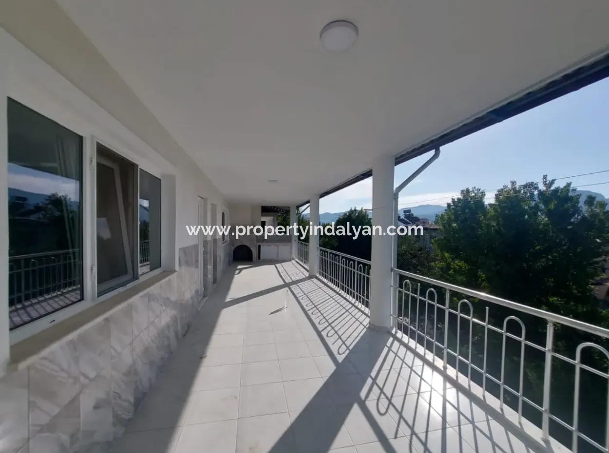 Muğla Ortaca Eskiköyde 220 M2, 3+1 Ev Kiralık.