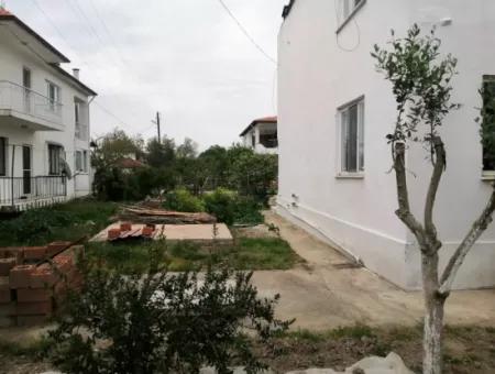 Ortaca Güzelyurtta Müstakil 2 Katlı Ev Komple Satılık