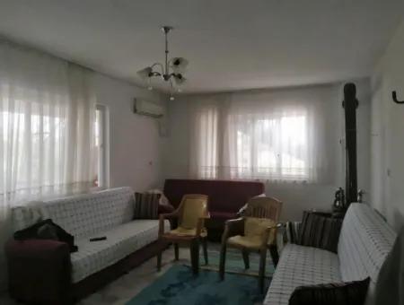 Ortaca Güzelyurtta Müstakil 2 Katlı Ev Komple Satılık