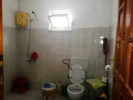 Ortaca Güzelyurtta Müstakil 2 Katlı Ev Komple Satılık
