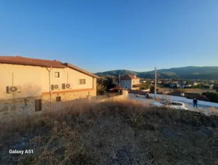 Muğla Ula Çıtlıkda 250 M2 İnşaat Hakkı Olan 1 700 M2 Arsa Satılık. 