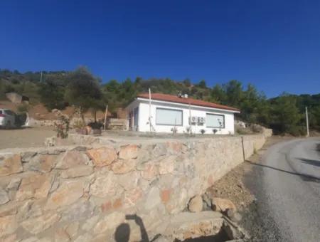 Muğla Gökbelde 1700 M2 Müstakil Arazide 2 Adet 1+1 Apart Daire Satılık