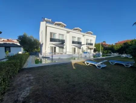 Muğla Dalyan Merkezde Yüzme Havuzlu 3+1 Fırsat Tripleks Satılık