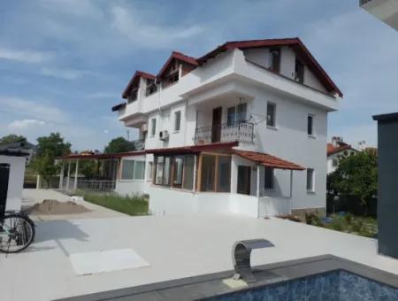 Muğla Dalyanda, Yüzme Havuzlu Eşyalı 110 M2 2+1 Daire Kiralık