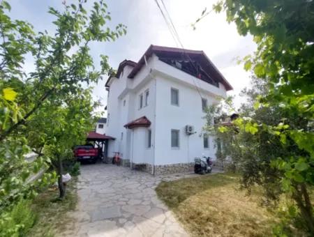 Muğla Dalyanda, Yüzme Havuzlu Eşyalı 110 M2 2+1 Daire Kiralık