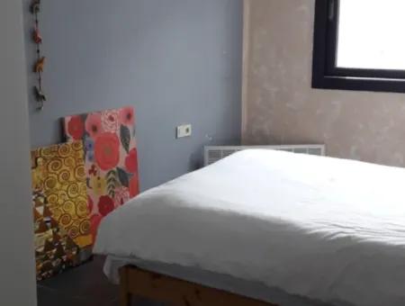 İzmir Çeşme Sakaryada  2+1 Satılık Veya Takas Daire.