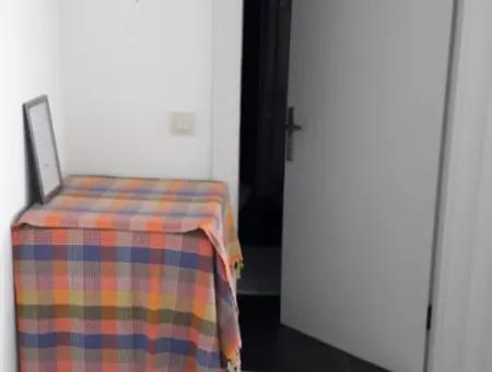 İzmir Çeşme Sakaryada  2+1 Satılık Veya Takas Daire.