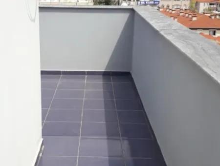 İzmir Çeşme Sakaryada  2+1 Satılık Veya Takas Daire.