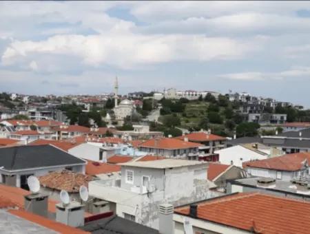 İzmir Çeşme Sakaryada  2+1 Satılık Veya Takas Daire.