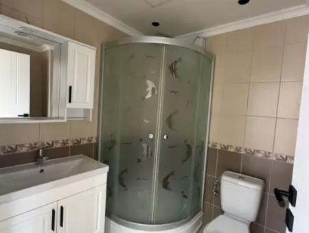 Cumhuriyet De 2+1 Kapalı Salon Mutfak Daire Satılık