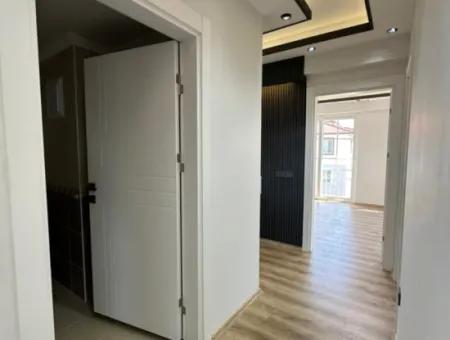 Cumhuriyet De 2+1 Kapalı Salon Mutfak Daire Satılık
