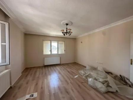 Ortaca Merkezde 3+1 Kapalı Mutfak Daire Satılık