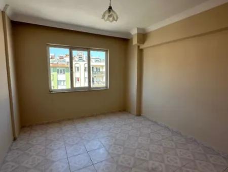 Ortaca Merkezde 3+1 Kapalı Mutfak Daire Kiralık