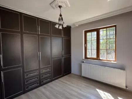 Atatürk Mahallesinde 3+1 Isı Pompalı Daire Kiralık
