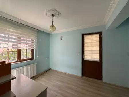 Atatürk Mahallesinde 3+1 Isı Pompalı Daire Kiralık