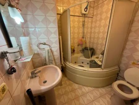 Ortaca Merkezde 3+1 160M2 Kapalı Mutfak Daire Satılık.