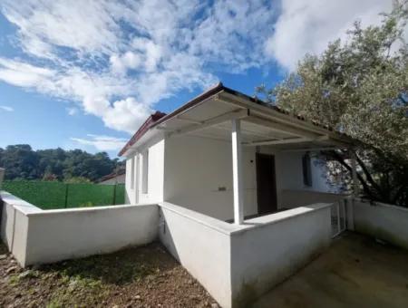 Muğla Dalyan Gökbel De Deniz Manzaralı 2 Müstakil Daire Kiralık